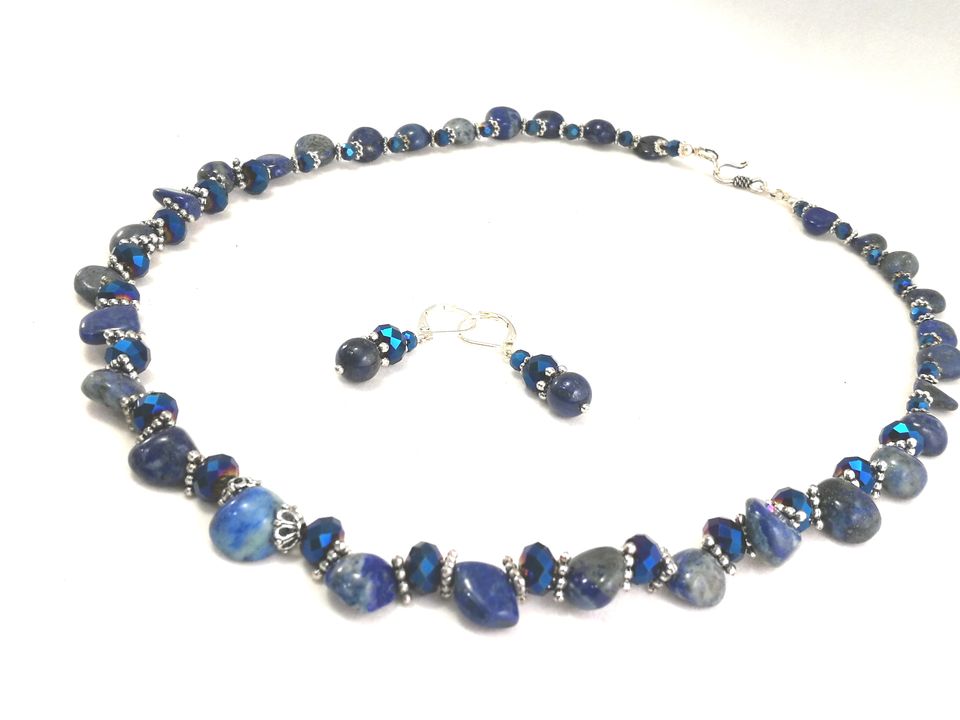 collier-en-lapis-lazuli-3