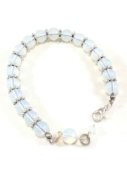 bracelet-blanc-en-opalite-baroque-brtm39