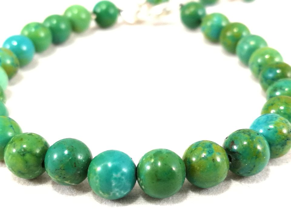 bracelet-vert-en-perles-de-chrysocolle