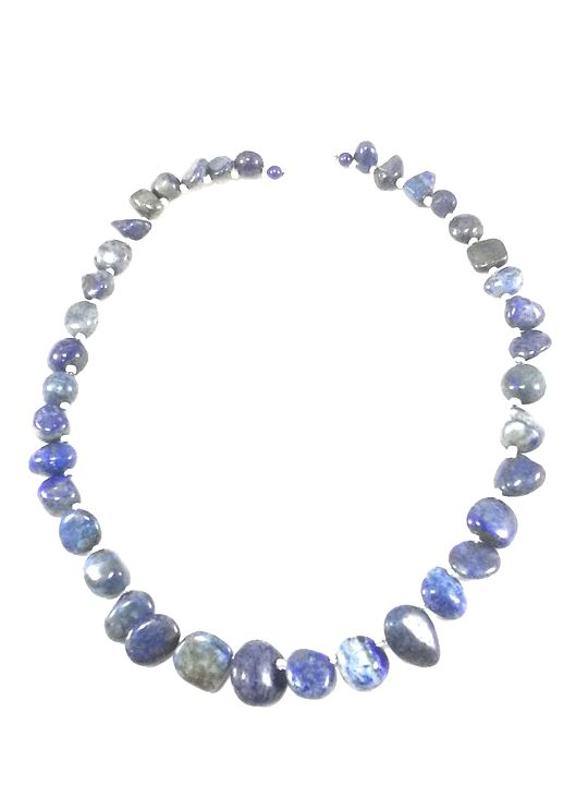 collier-bleu-marine-en-nuggets-de-lapis-lazuli-2