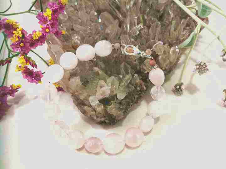 bracelet-en-quartz-rose