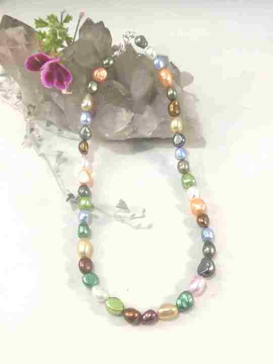 collier-multicolore-en-perles-de-culture