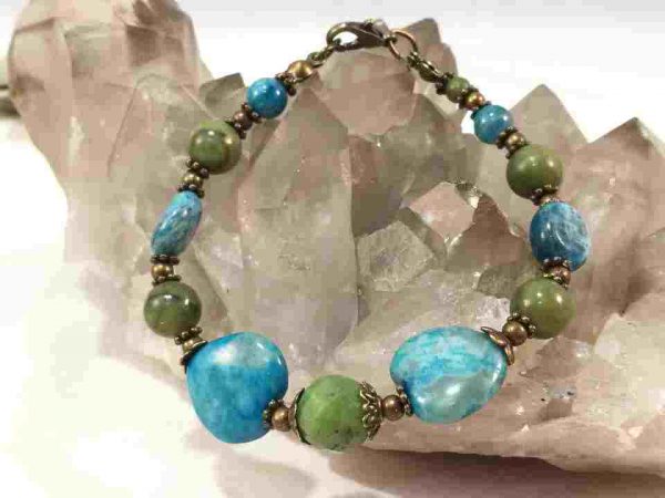 bracelet-bleu-vert-en-apatite-et-jade