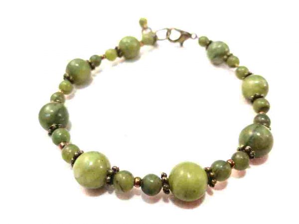 bracelet-vert-en-jade-4-8-mm