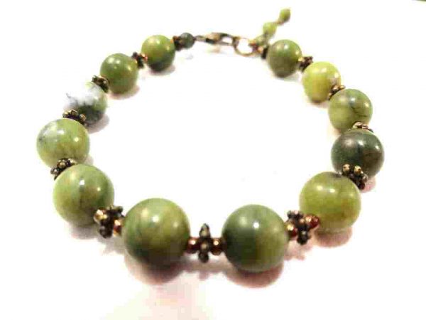 bracelet-vert-en-jade-8-mm