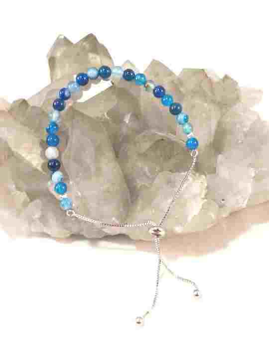 bracelet-bleu-en-agathe-chaine-en-argent-les-creations-de-marion