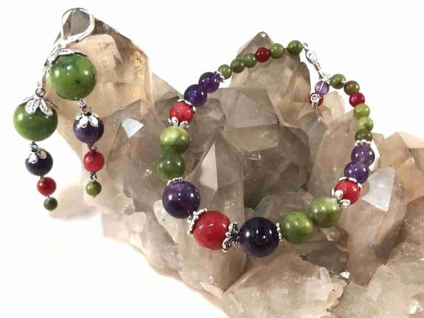 bracelet-multicolore-en-amethyste-calcedoine-et-jade