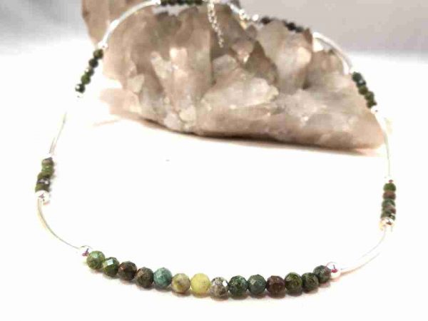 collier-vert-en-argent-et-jaspe-dragon-boule-tibetaine