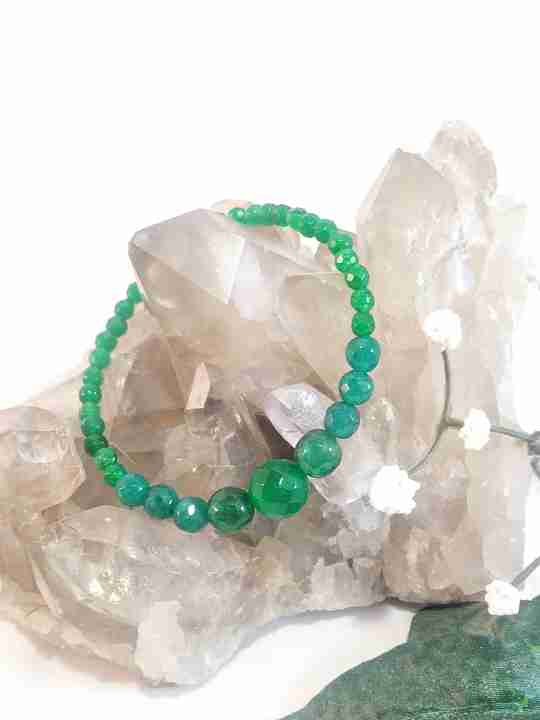 bracelet-vert-emeraude-de-pierre-inconnue-les-creations-de-marionbracelet-vert-emeraude-de-pierre-inconnue